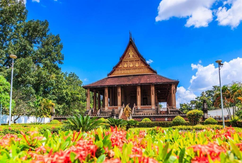 Phonethip Plaza Hotel Vientiane Exterior photo