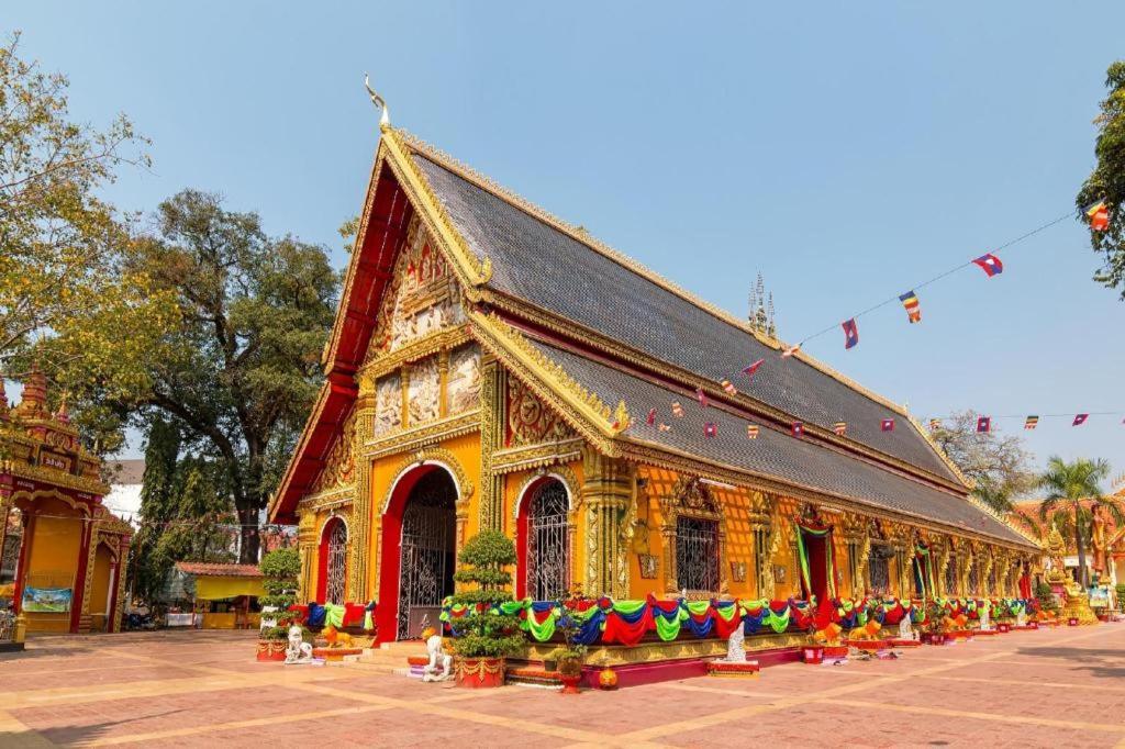 Phonethip Plaza Hotel Vientiane Exterior photo